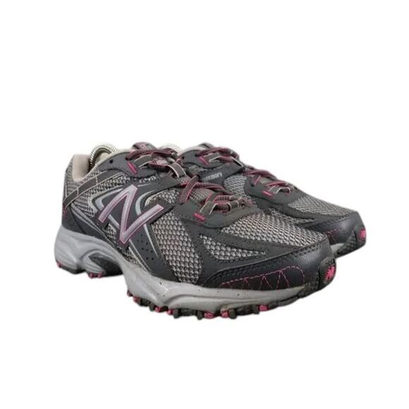 New Balance Shoe Womens 8 Athletic All Terrain Trail Running Walk Outdoor 411v2 - Picture 1 of 13